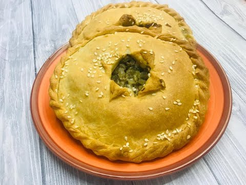 Видео: Мясной пирог в сметанном тесте Meat pie in sour cream dough