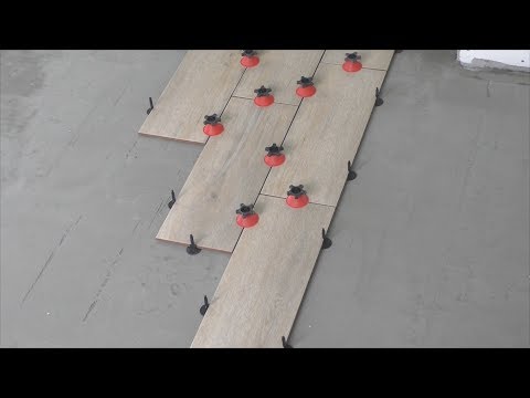 Видео: Тонкости работы с плиткой при укладке на пол. Полезные советы