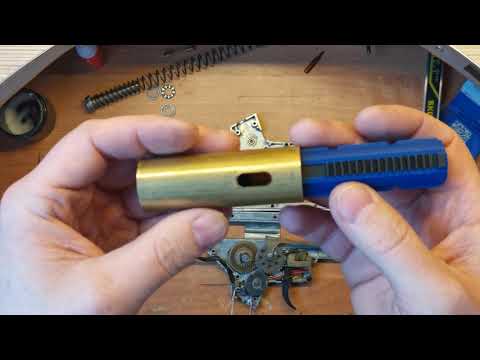 Видео: Форсированная голова поршня в АЕG