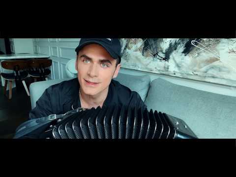 Видео: Петр Дранга  -  Синий платочек