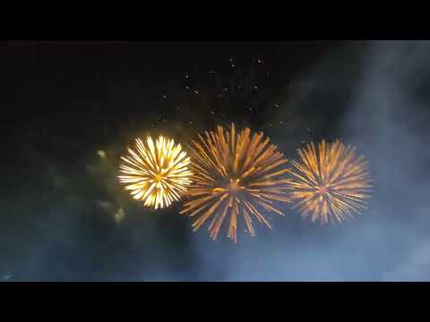 Видео: 20.08.2022, День города, Нижний Новгород, пл. Минина, салют.