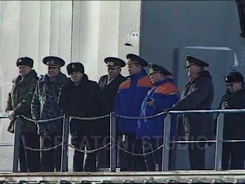 Видео: "Курск"-   первый день после поднятия  в доке