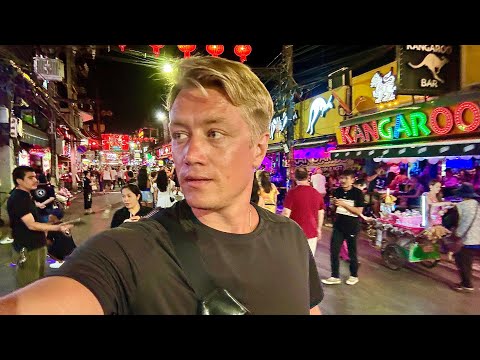 Видео: ПРИСТАЮТ ТРАНСЫ! ЛЮДЕЙ ТЬМА! Вечер на Патонге. Таиланд 2024 Patong Beach