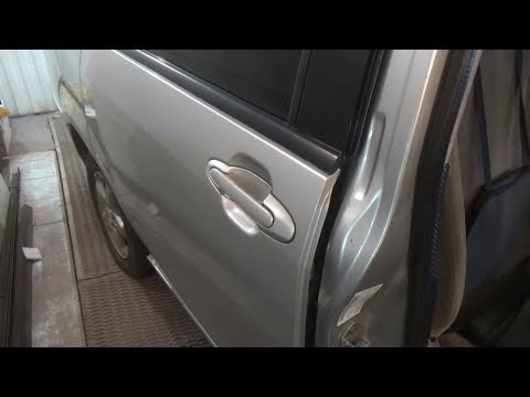 Видео: Как снять заднюю дверь. Mazda MPV.