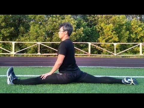 Видео: Урок 3: Упражнения на продольный шпагат