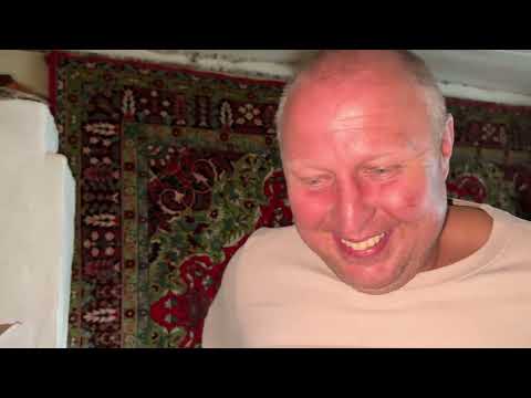 Видео: В деревне! Нашли себе дела! Новые трубы для потопка. 3-4 октября 2025