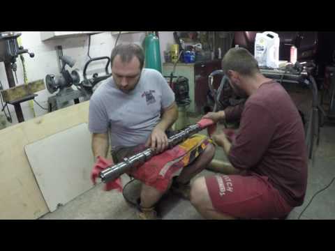 Видео: Дальнобой. США. Ремонт Volvo VNL 770. Замена распредвала, рокеров. Оживили Малыша.