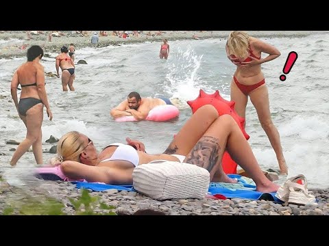 Видео: Такое Редко Увидишь! Эти Случаи На Пляже Удалось Снять На Камеру