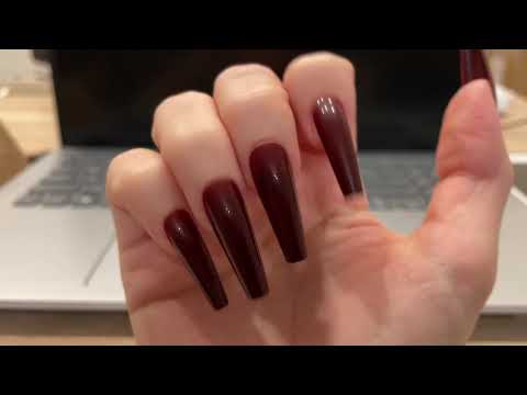 Видео: ASMR: звуки ногтей по камере | tapping & scratching