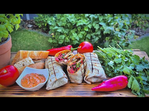 Видео: Идеальная шаурма с божественно вкусным соусом!!