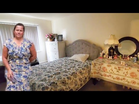 Видео: ГДЕ ЖИВУТ МОИ РОДИТЕЛИ В США ПРИВЕЗЛА КОМПОТ ИЗ ВИШНИ НА ЗИМУ !