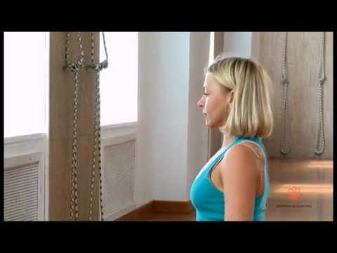 Видео: Перевернутые позы в йоге Айенгара/Iyengar Yoga Inversion Poses