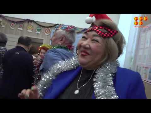 Видео: Пенсионеры Караганды танцевали все лето, всю зиму и нашли любовь