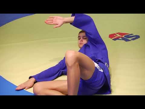 Видео: Самбо в школу - уроки самостраховки от ФИАС