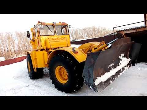 Видео: Резкая смена погоды, чистим снег на К -700