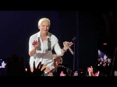 Видео: Диана Арбенина. Ночные снайперы. Crocus City Hall (01.10.21). Концерт 4 часть из 11.