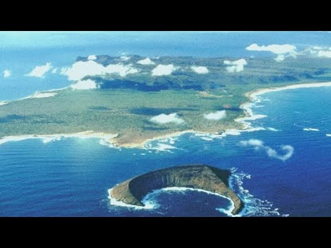 Видео: Почему этот гавайский остров закрыт для посещения уже более 100 лет? "Запретный остров"- Ниихау.