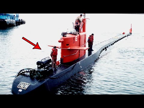 Видео: САМАЯ СЕКРЕТНАЯ мини-субмарина США 40 лет шпионила под носом у СССР и НИКТО НЕ ЗНАЛ!