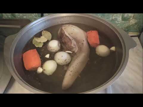 Видео: Как Таджики готовят говяжий язык ( Тарзи пухтани забони гов)