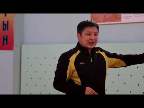 Видео: Эрдмийн Ундраа Цогцолбор сургууль Биеийн тамирын багш Д.Нямдорж Сагсан бөмбөгийн нам залалтын техник