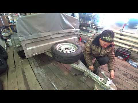 Видео: ПРОСТОЕ  КРЕПЛЕНИЕ  ДЛЯ ЗАПАСНОГО КОЛЕСА НА ПРИЦЕП
