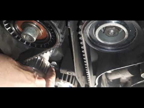 Видео: Замена ГРМ опель вектра В 1,6 16v/ Сборка грм  Opel Vectra B 1,6 16v