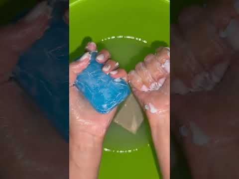Видео: ASMR🥰Мыление мыла #дегтярноемыло #мылениемыла #мылюмыло #губка