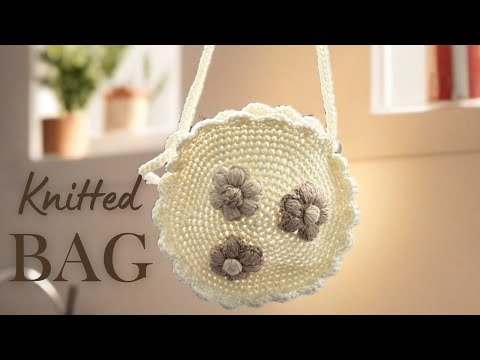 Видео: 💕Детская вязаная сумочка. Крючком.~ 15 см #crochet #вязание