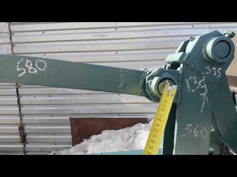 Видео: Обзор и размеры стрелы мини погрузчика.