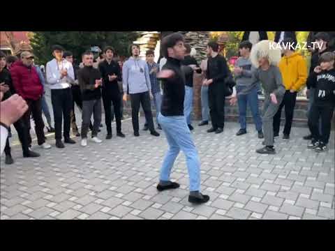 Видео: Роберт Катчиев - Тамара | Премьера видео танца 2022