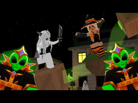 Видео: ИГРАЕМ В ММ2 С СЕСТРОЙ