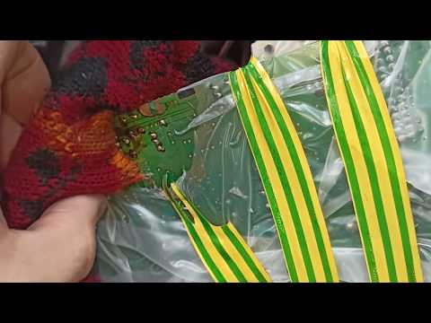 Видео: Nissan Primera P12.Как НЕ нужно установливать нештатную магнитолу.