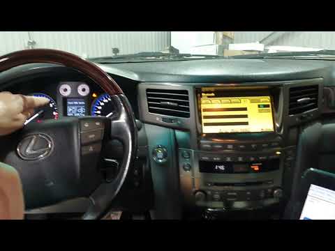 Видео: Калибровка положения руля LEXUS LX570