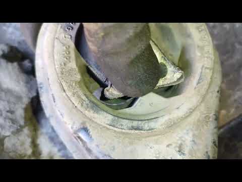 Видео: вибрация на кузов при старте, замена задней опоры форд фокус 2