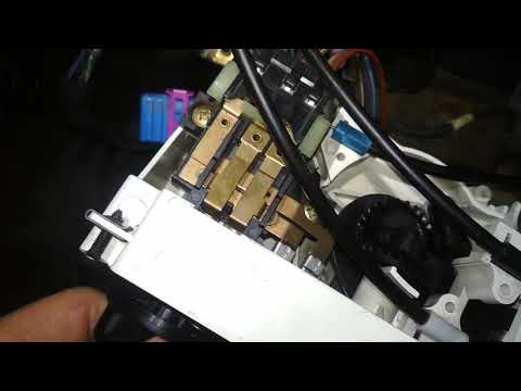 Видео: Ауди 80 Б4 не работают скорости печки