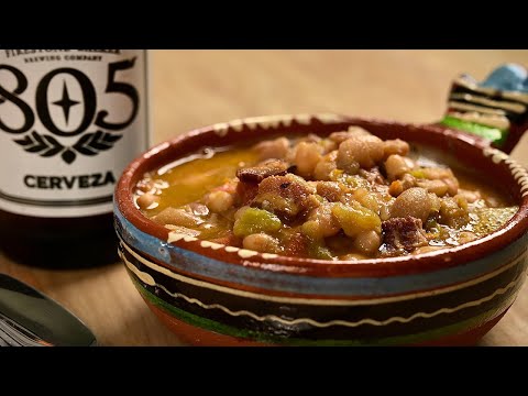 Видео: ФАСОЛЬ БОРРАЧО: как приготовить вкусную «пьяную» фасоль/боррачос фрихолес с чили Hatch Green
