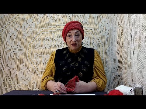 Видео: Шапочка "Мороз". Мастер-класс по вязанию крючком от О. С. Литвиной.