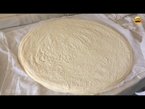 Видео: Удивительный хлеб YUFKA Один только этот человек делает 1000 хлебцев YUFKA в день!