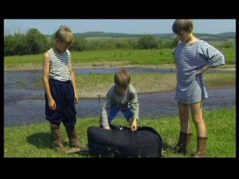 Видео: «Лодочка» - солисты ДМЦ «Волшебный микрофон»