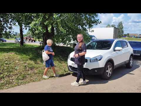 Видео: Ответ на вопрос в чем отличии агрогородка от деревни.А также  столовой родом из СССР в агрогородке.