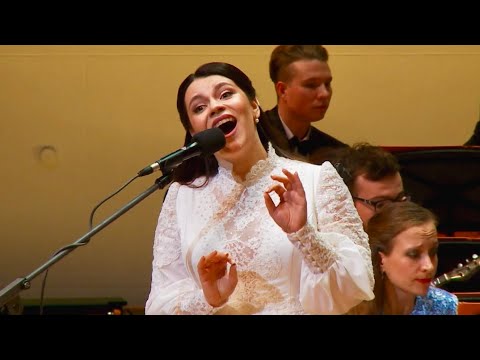 Видео: Софья Онопченко - Я люблю вас так безумно