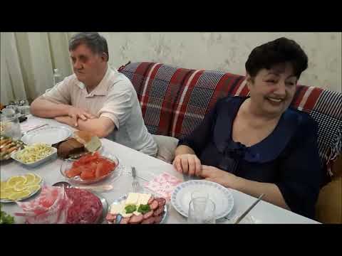 Видео: ОТМЕТИЛИ ЮБИЛЕЙ/СТИХ ОТ МАМЫ ДО СЛЕЗ/РЕАКЦИЯ ОТЦА НА СЕЛФИ ПАЛКУ/ 50 ЛЕТ ВМЕСТЕ