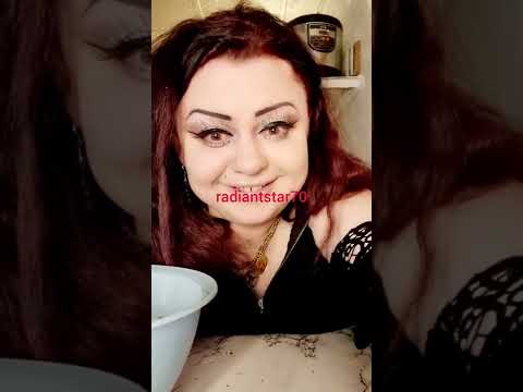 Видео: не большой  обзор 🤣на трон🤣 и распаковка  от иринки😘