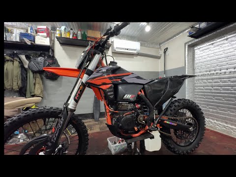 Видео: NC450 ZS194MQ РЕГУЛИРОВКА КЛАПАНОВ ! и много полезного ! Двигатель nc450 zongshen Подогрев руля !