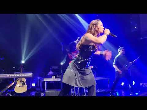 Видео: THE HARDKISS - Маяк (Maiak - 4k live New York 13.10.24)