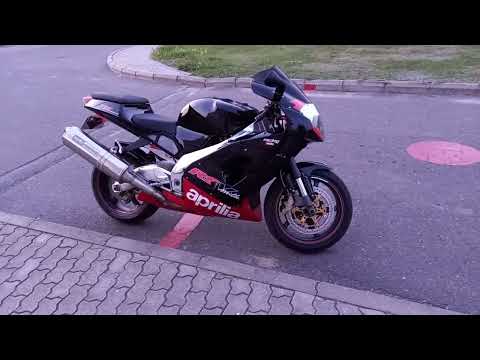 Видео: Aprilia RSV 1000 mille обзор часть 2