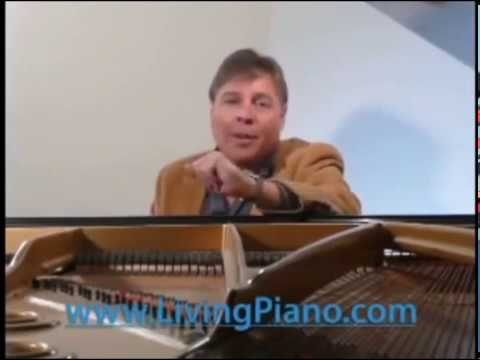 Видео: Пианино или кабинетный рояль (upright piano vs baby grand piano)?