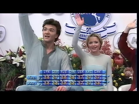 Видео: Elena Berezhnaya and Anton Sikharulidze - 1998 NHK Trophy FS  Елена Бережная, Антон Сихарулидзе