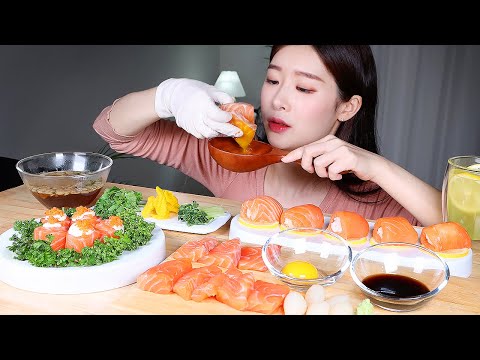 Видео: ASMR MUKBANG | 1 кг Праздник лосося ★ Суши с лососем и сашими и ролл🧡 Поедание сырого свежего лосося