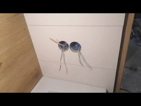 Видео: Зачем КУП в ванной. Как работает КУП. Зачем дополнительное заземление в розетках в ванной.
